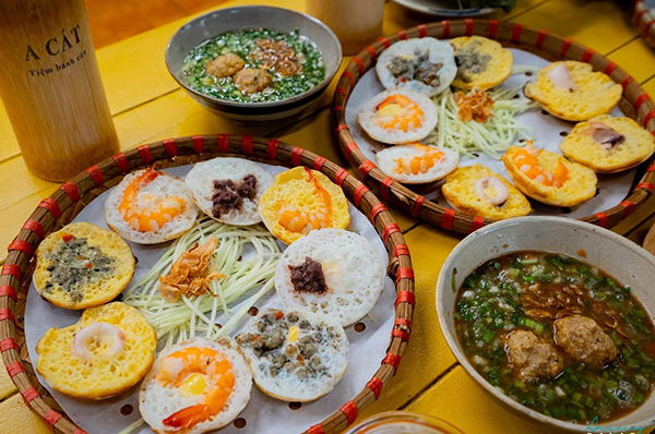 Bánh căn xíu mại