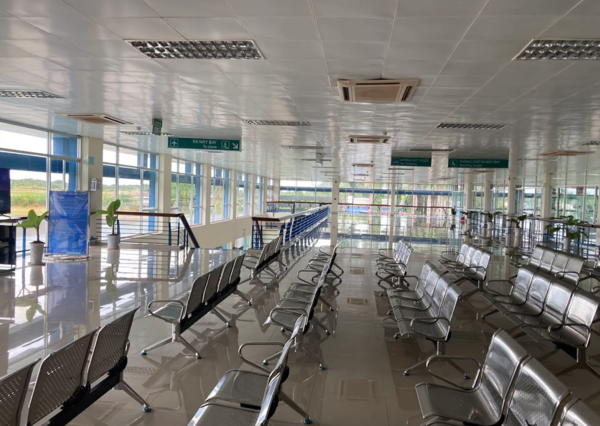 Khu vực chờ bay ở sân bay Cà Mau