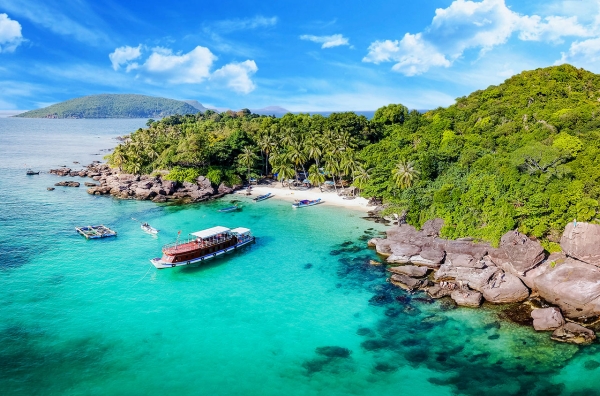 Hòn Bảy Cạnh - Hòn ngọc thô của Côn Đảo
